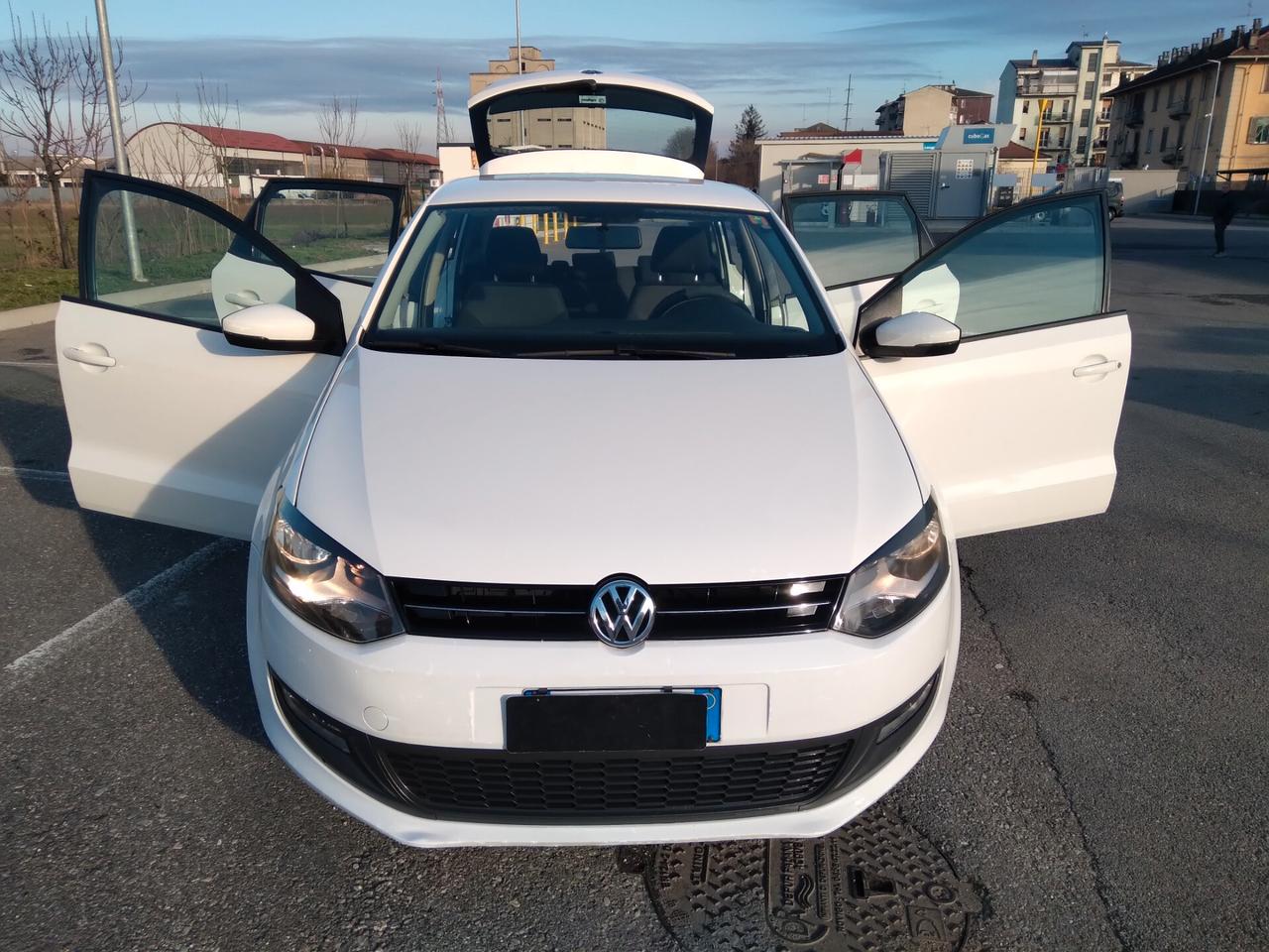 Volkswagen Polo 1.6 82cv 5 porte Comfortline BiFuel x neopatentati