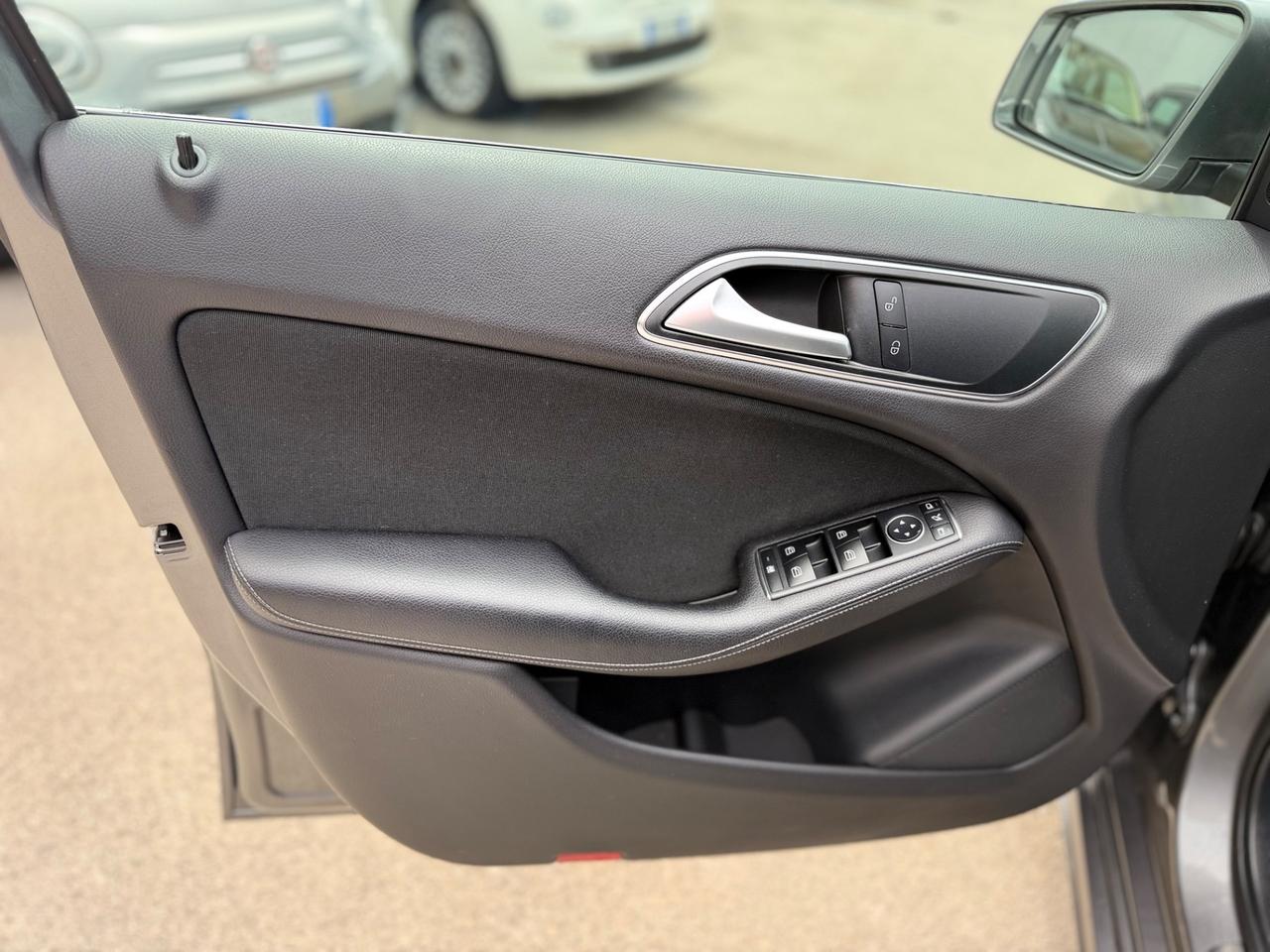 Mercedes-benz B 180 d Sport COME NUOVO