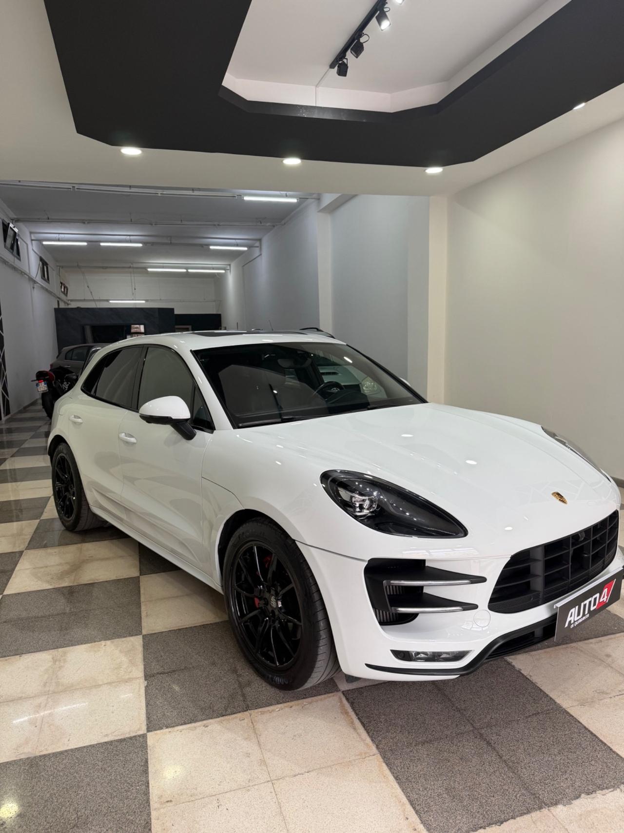 Porsche Macan 3.6 Turbo