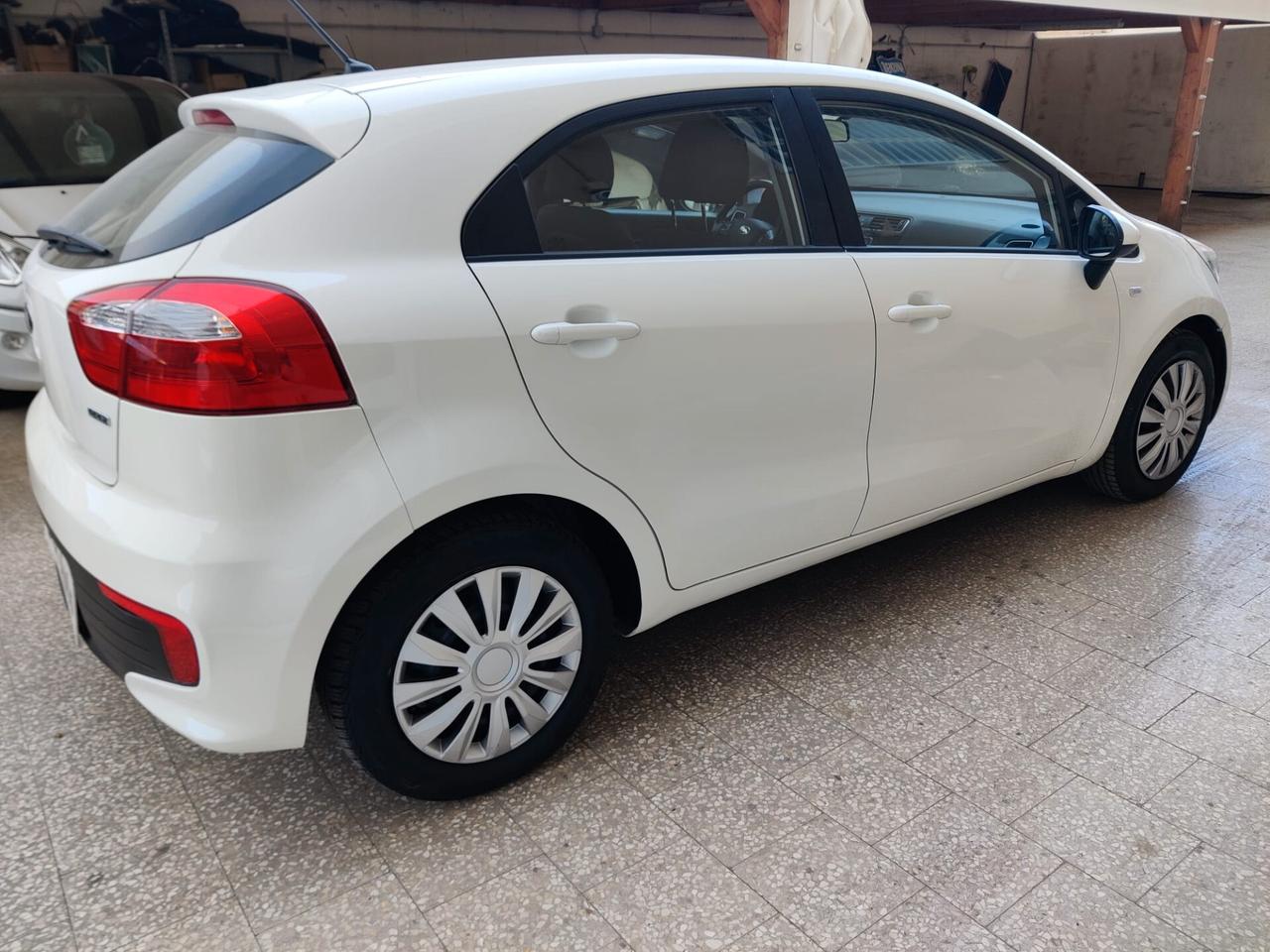 Kia Rio 1.1 Diesel