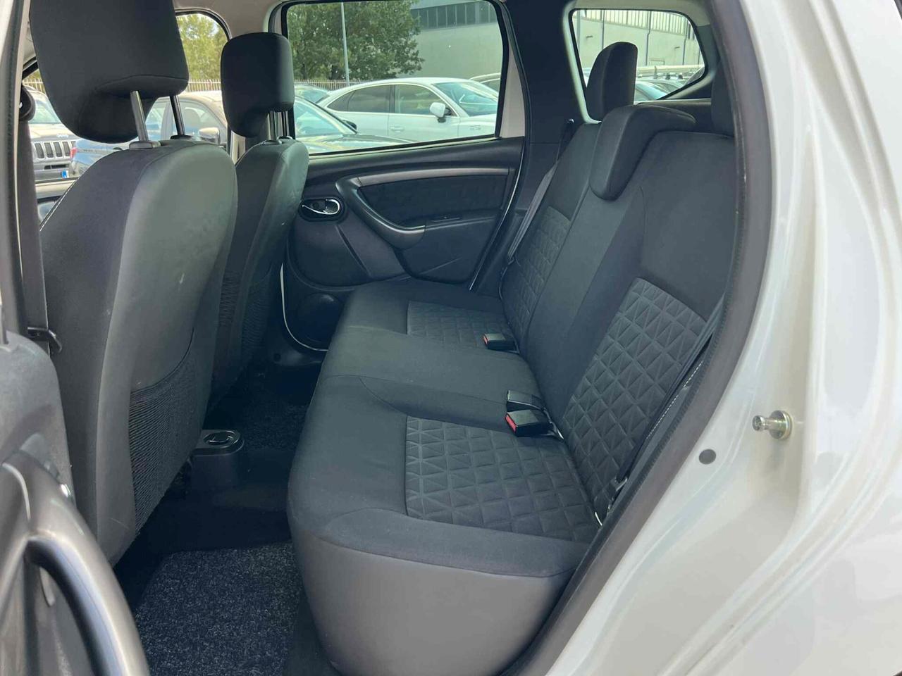 Dacia Duster 1.6 4x2 GPL -Lauréate- UNICOP.