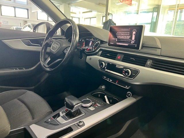 AUDI A4 Avant 35 2.0 TDI 150 CV ultra S tronic Business