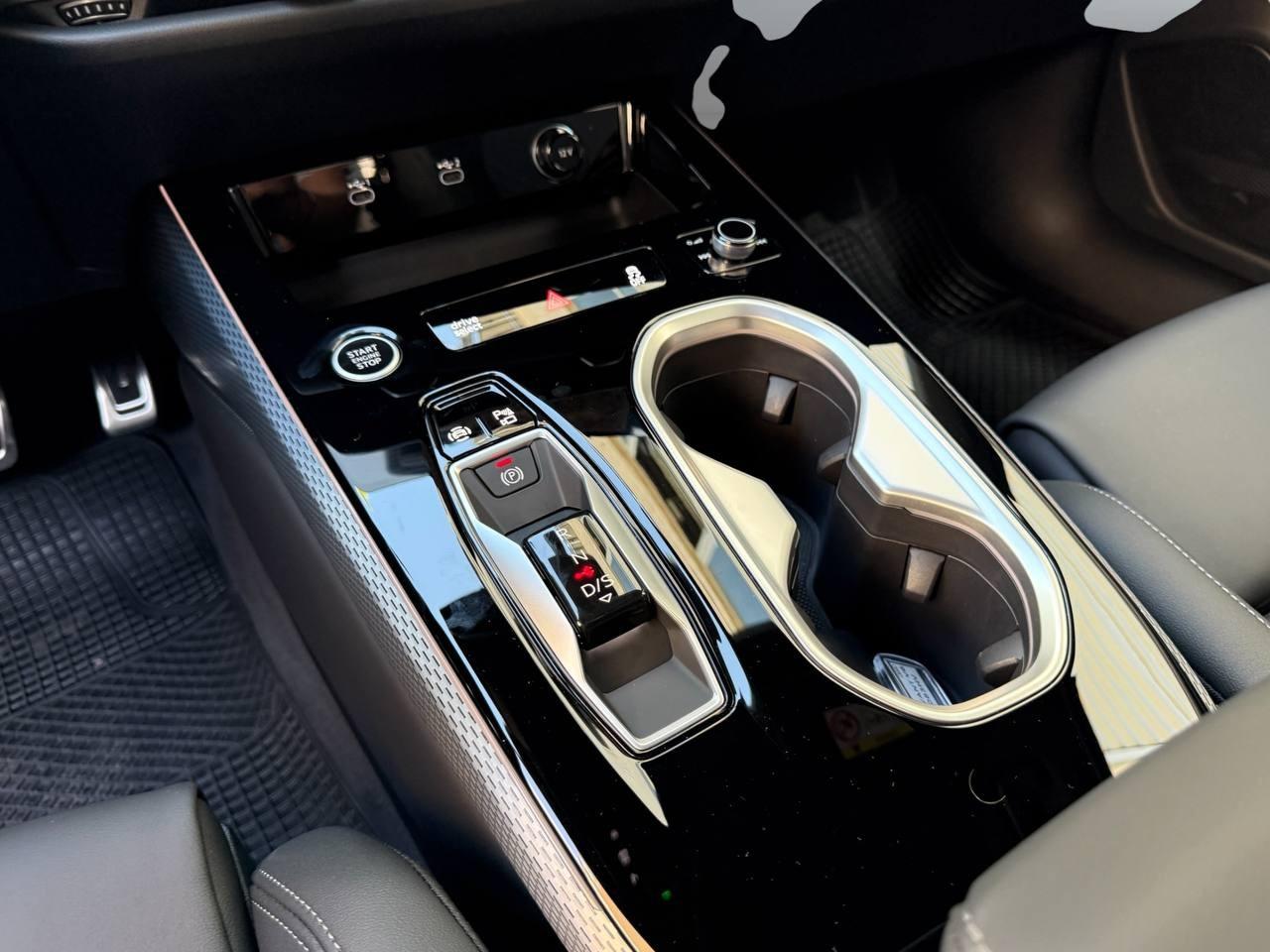Audi Audi A6 Avant S line edition TDI quattro 220 kW S tronic
