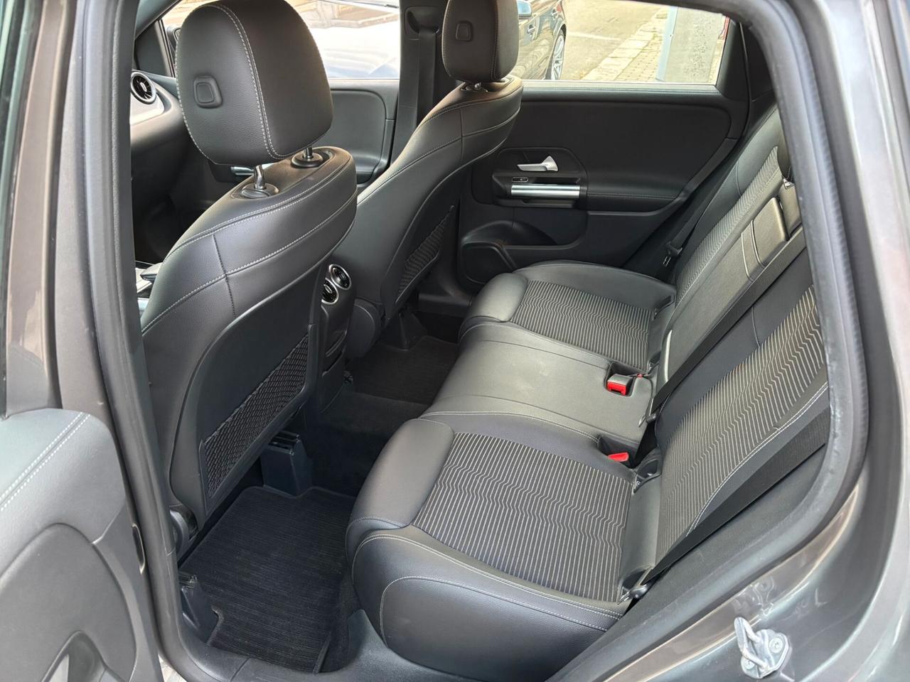 Mercedes-benz B 180 d Sport Plus - 2020