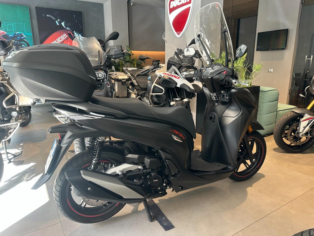 Honda SH 350 Sport 2023