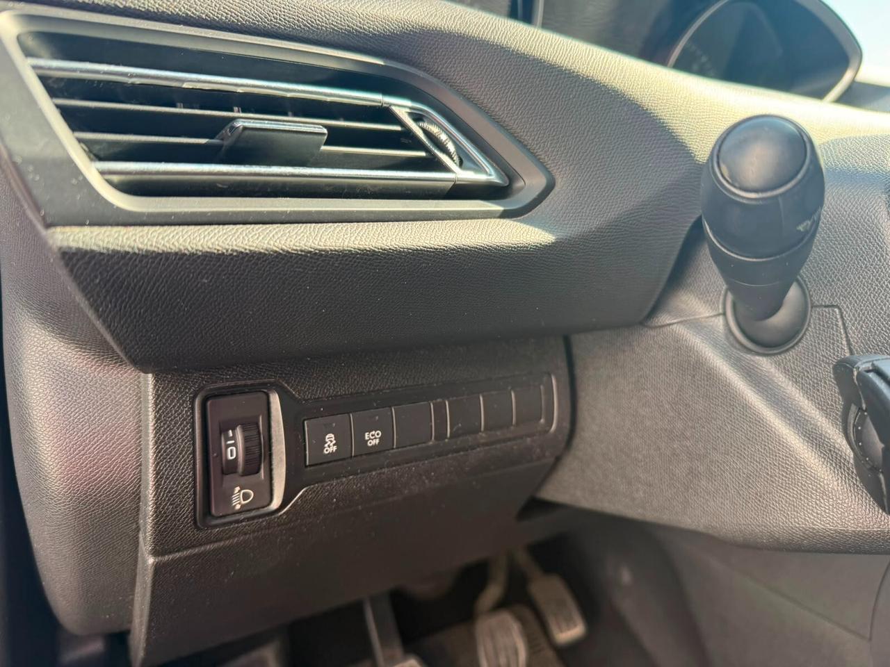 Peugeot 308 1.6 HDi 115 CV S&S Allure