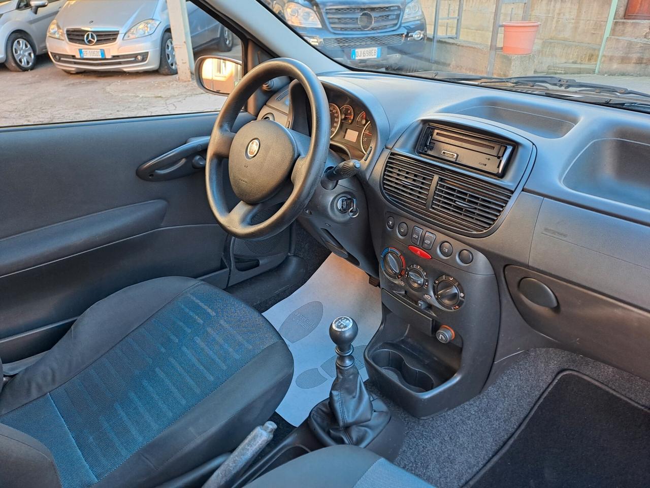 FIAT PUNTO 1.2 BENZINA *OK NEOPATENTATI*