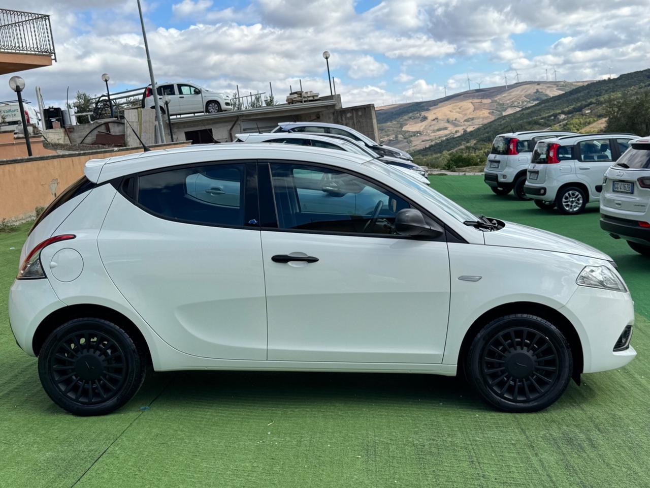 Lancia Ypsilon 1.2 69 CV Solo 47.000 km