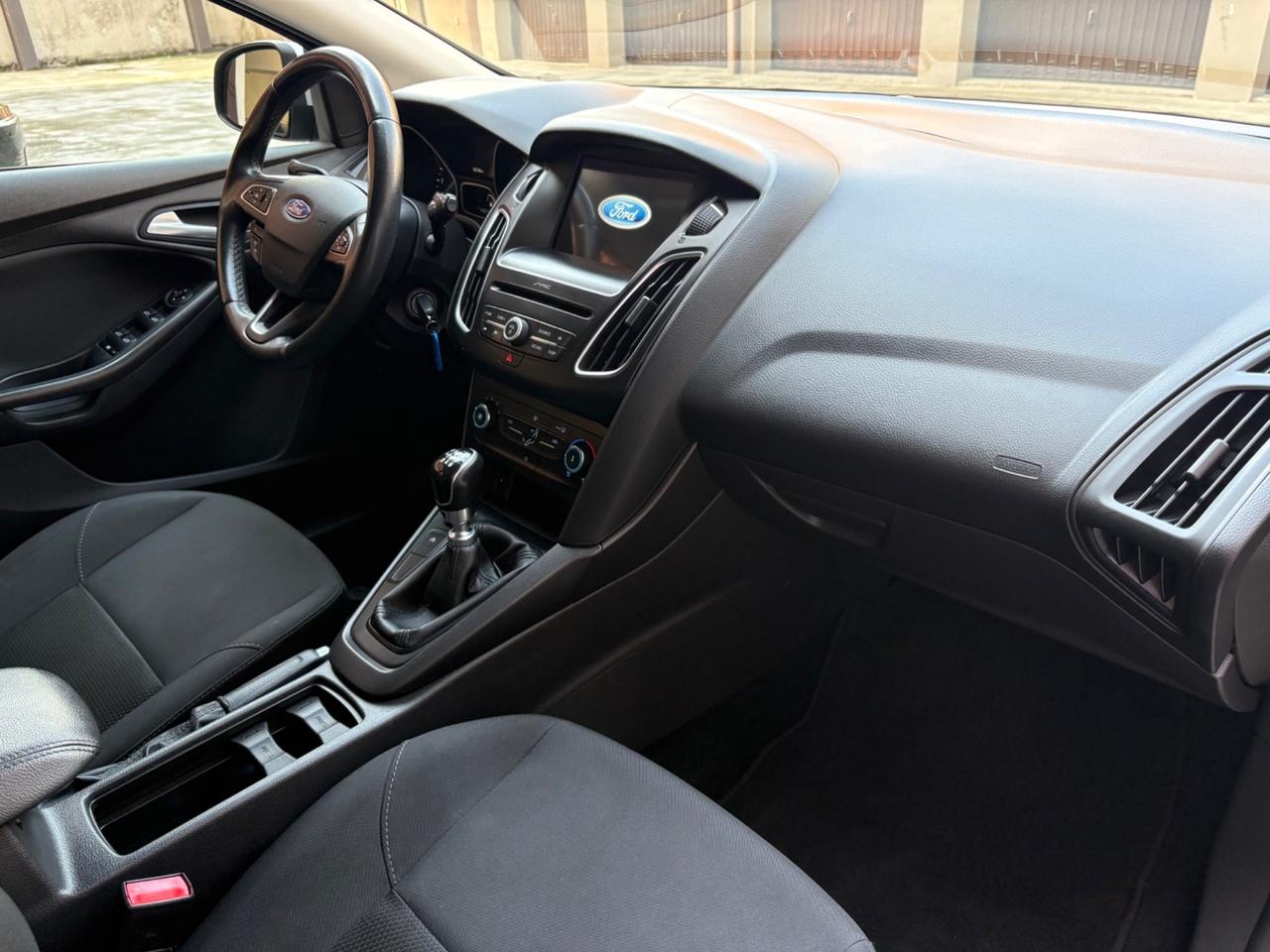 Ford Focus 1.5 TDCi 120 CV DISTRIBUZIONE APPENA FATTA