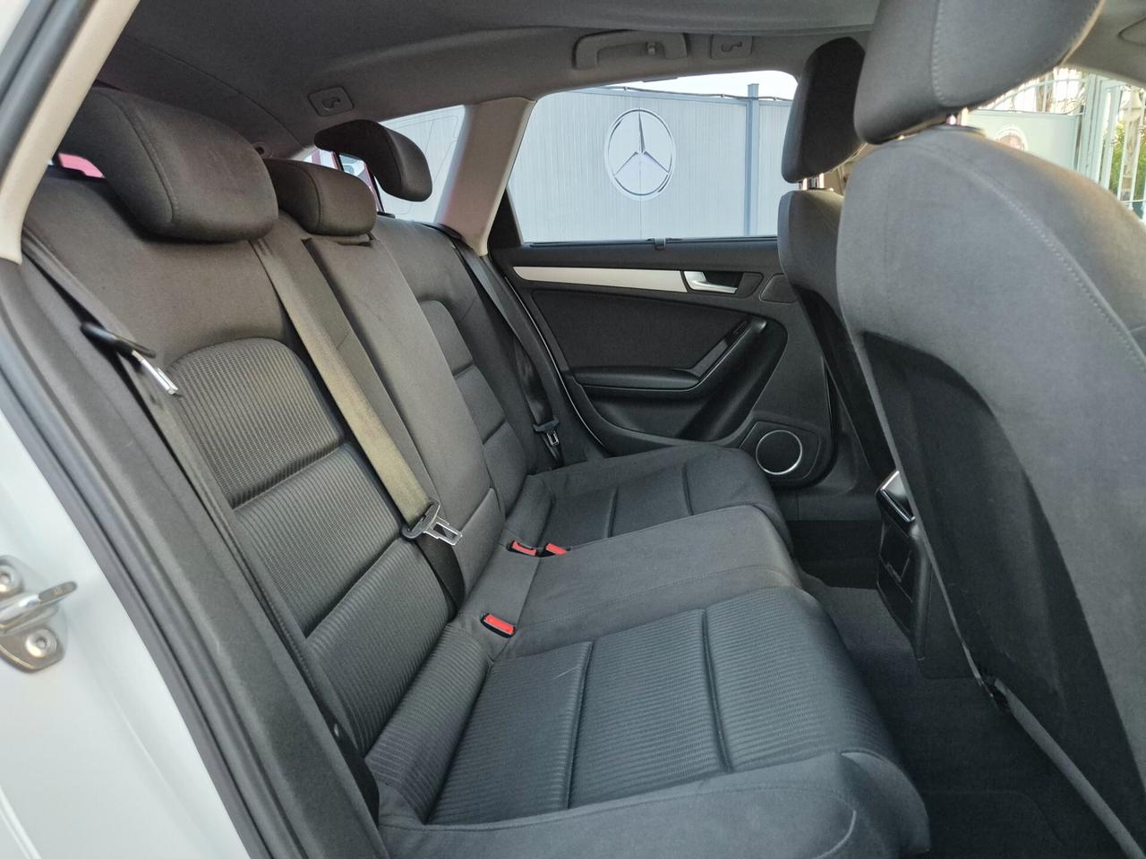 Audi A4 2.0 TDI 143 CV AUTOMATICA NUOVA FULL 2010