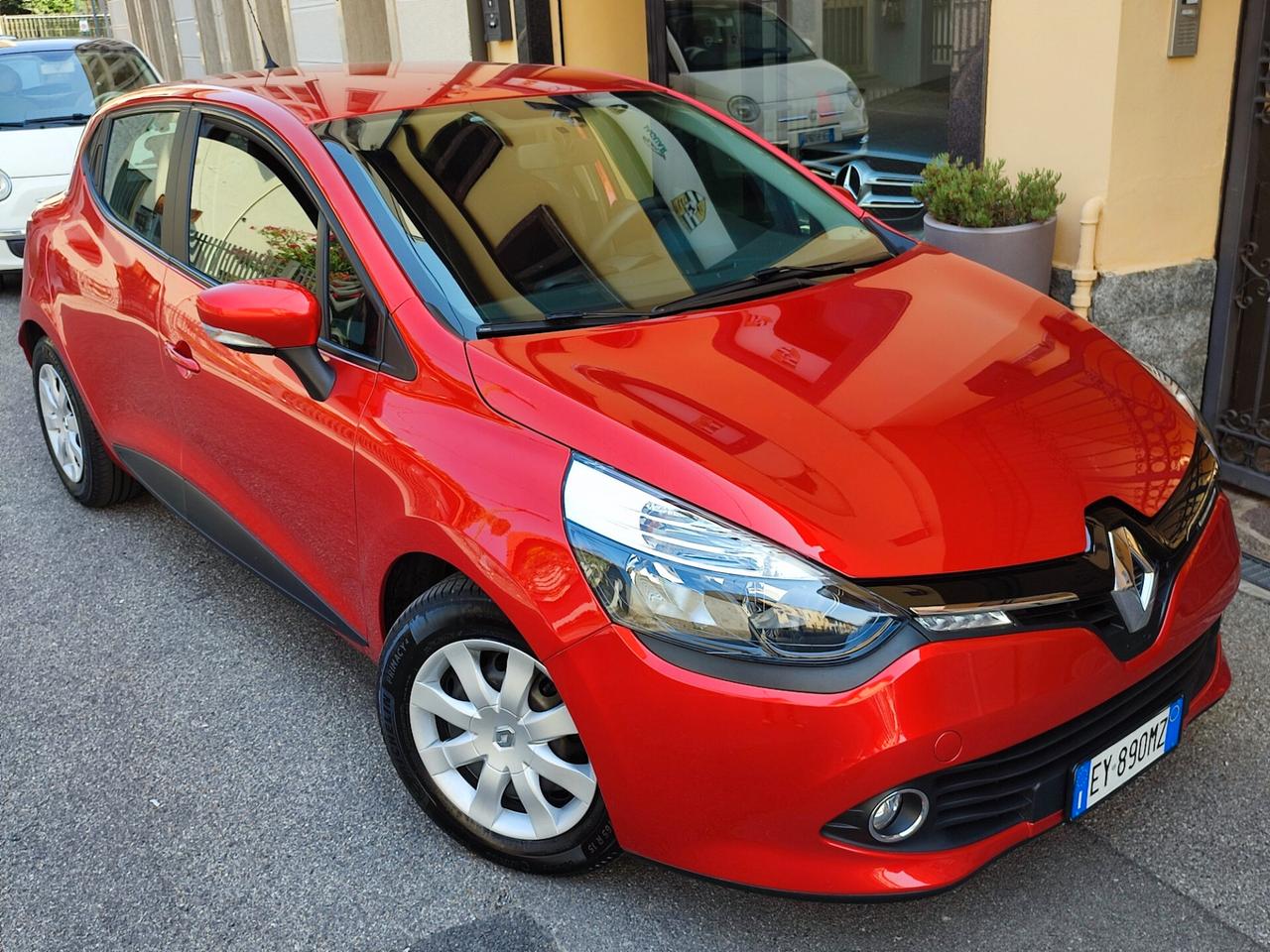 Renault Clio 1.2 75CV 5 porte Wave