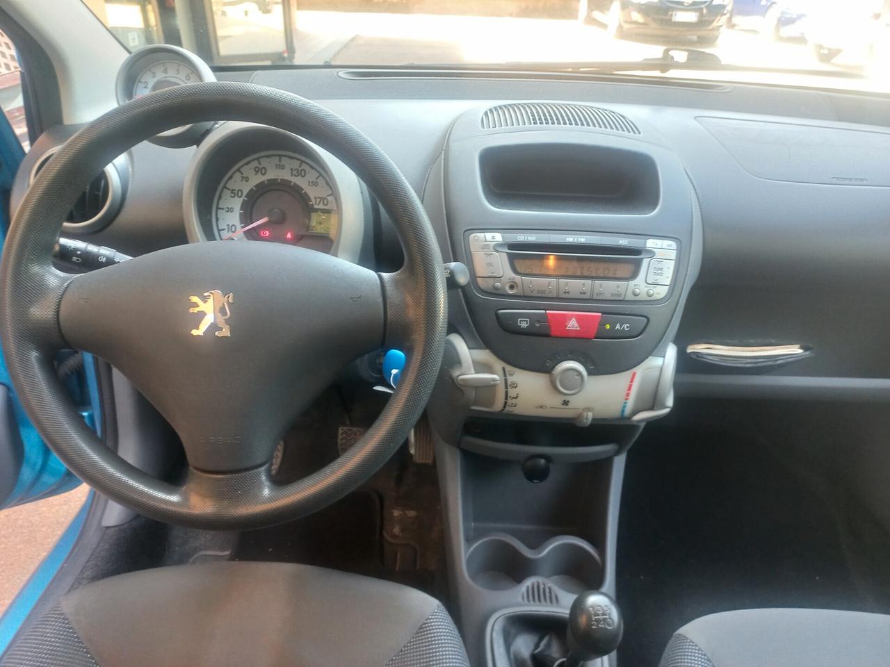 Peugeot 107 1.0 68CV 5p. Plaisir