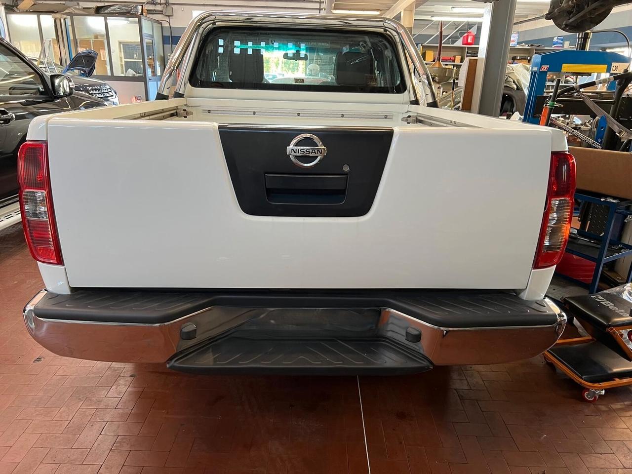 Nissan Navara 2.5 dCi 2 porte King Cab