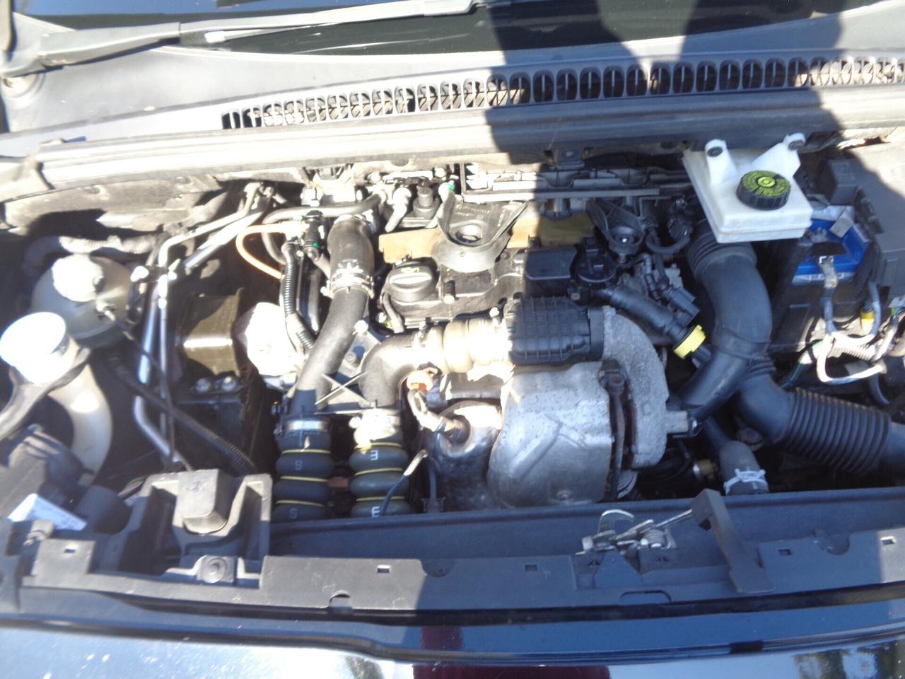 Peugeot 5008 1.6 HDi 112CV 7 posti