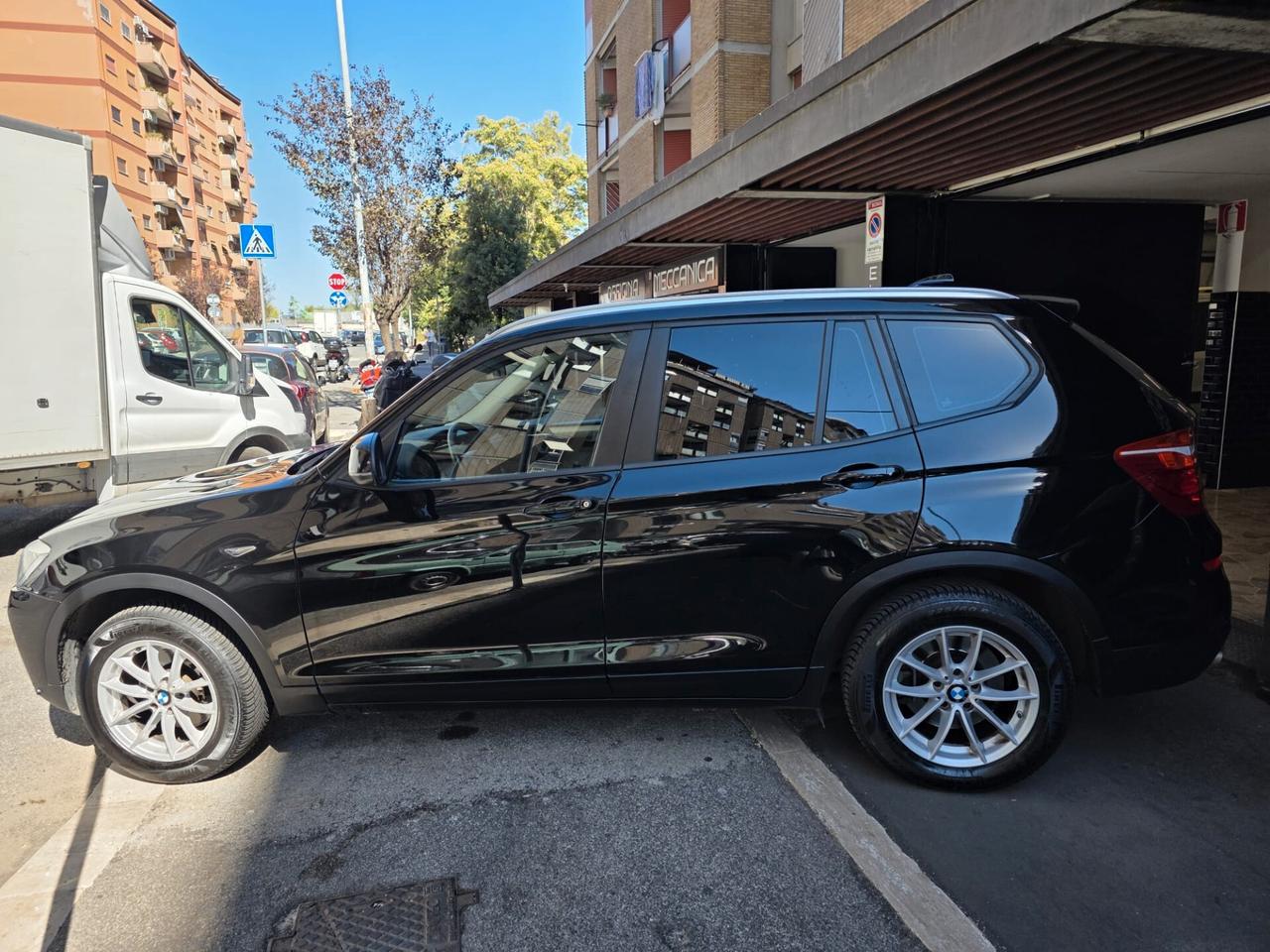 BMW X3 SDRIVE18D 2.0 - 150CV - GANCIO TRAINO