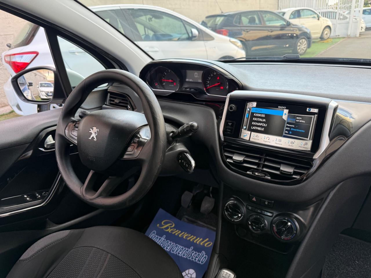 Peugeot 208 1.2benzina 5 porte - 2013