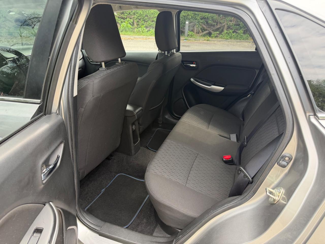 Suzuki Baleno 1.2 Hybrid B-Top
