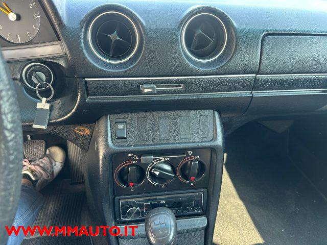 MERCEDES-BENZ 200 200 !!!!!!