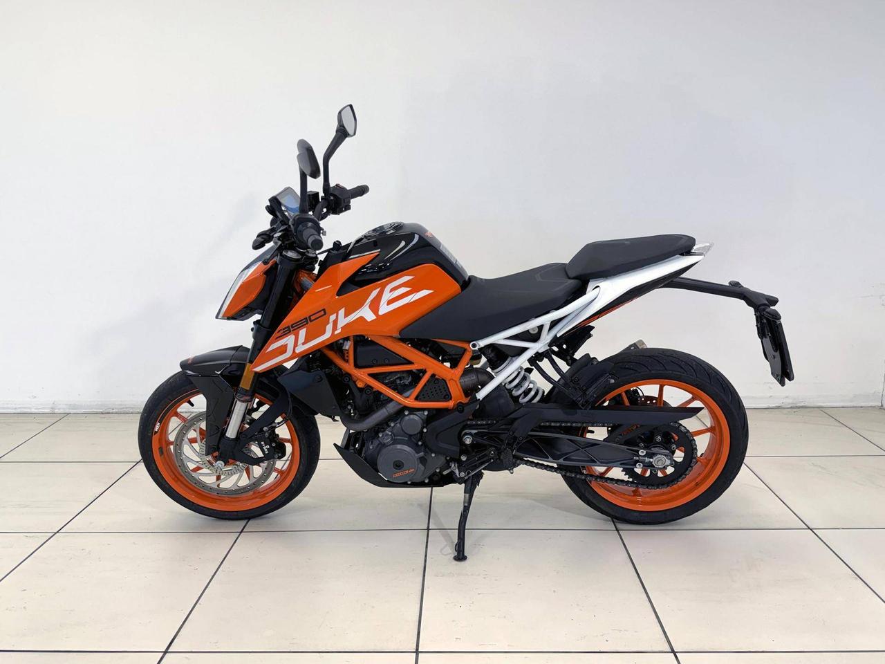 KTM 390 Duke