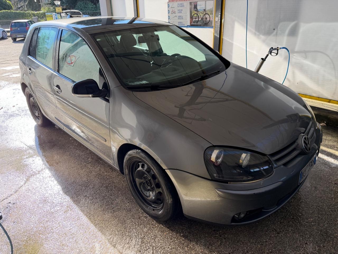 Volkswagen Golf 1.6 5p. Comfortline