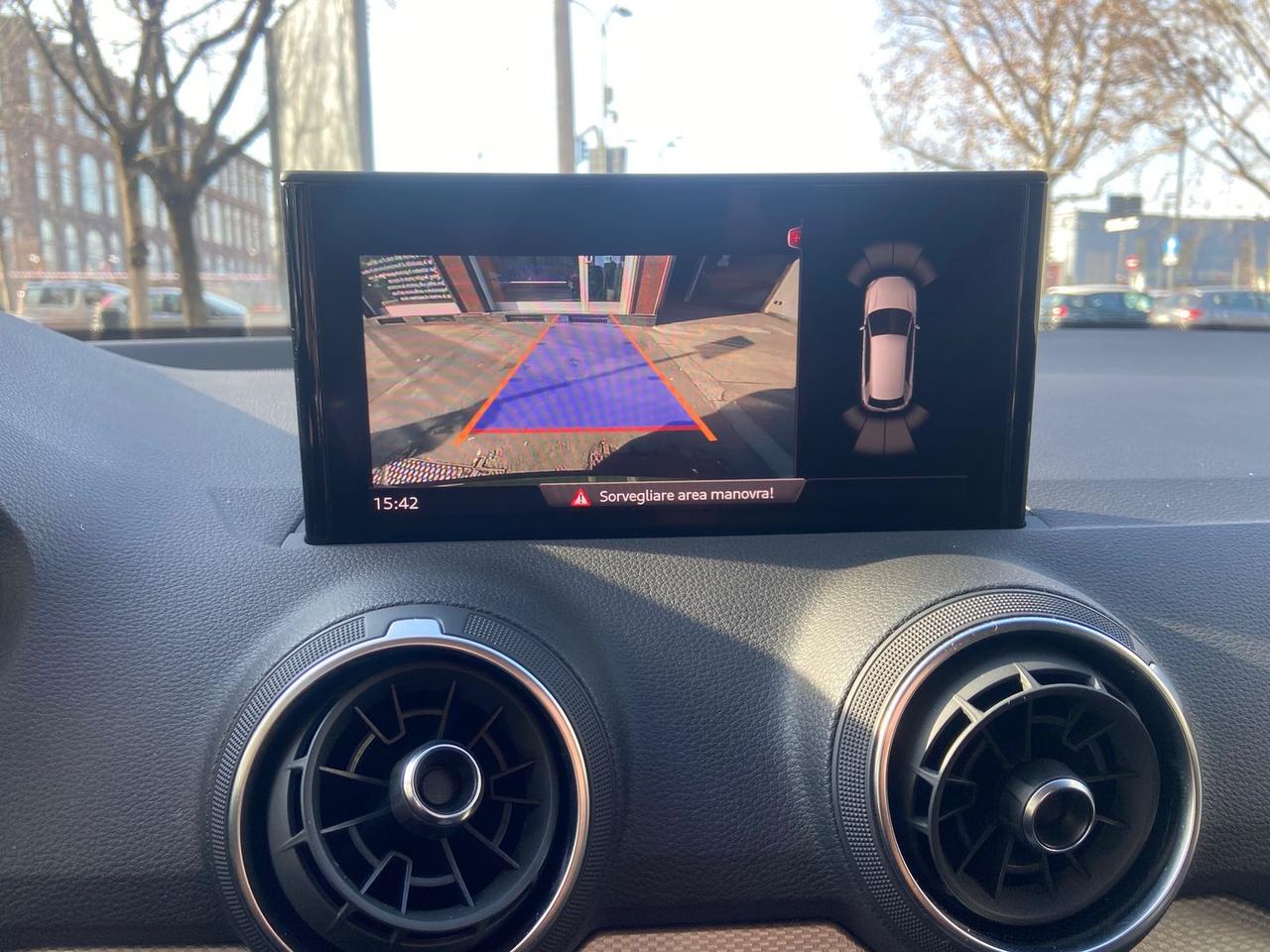 Audi Q2 Business Advanced 1.5 35 TFSI #9476