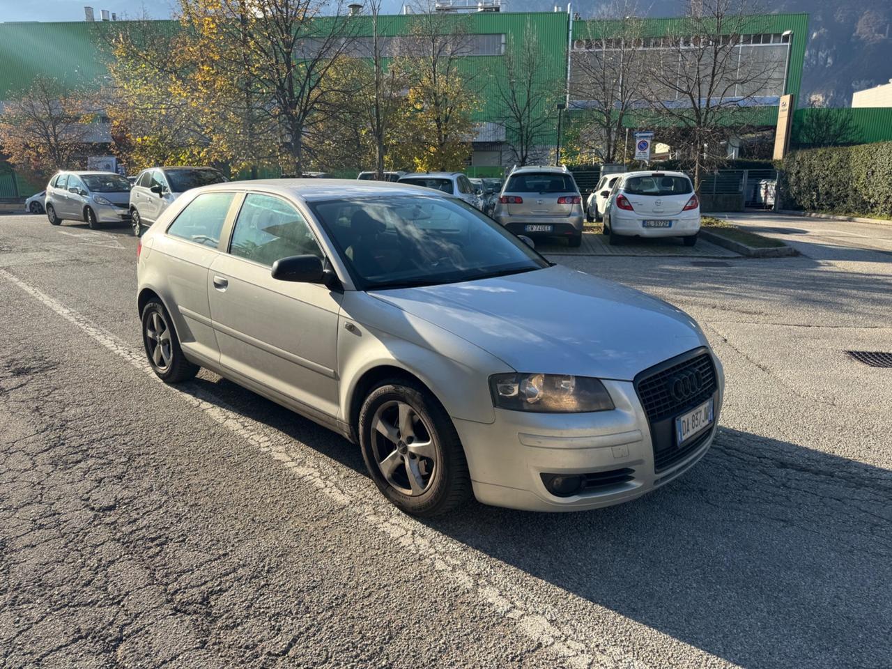 Audi A3 2.0 16V TDI Attraction