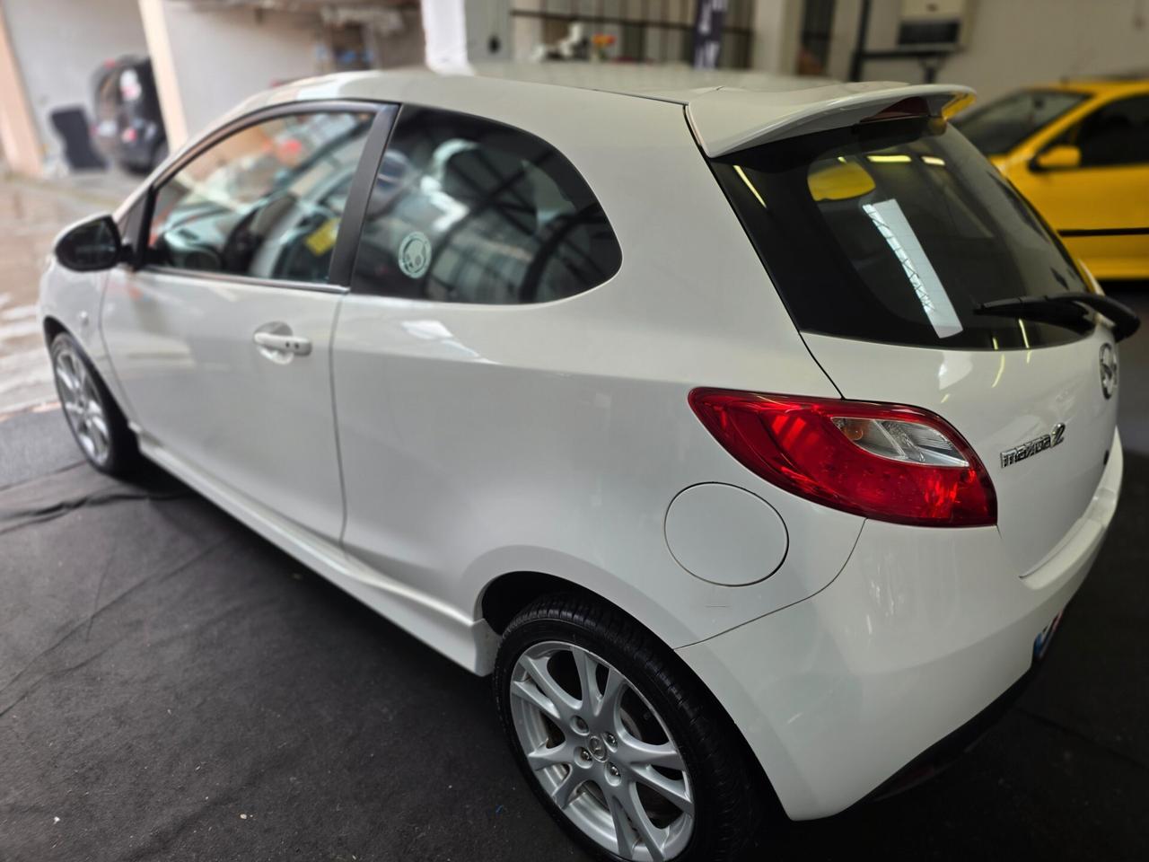 Mazda 2 Mazda2 1.5 16V 102CV 3p. Sporty