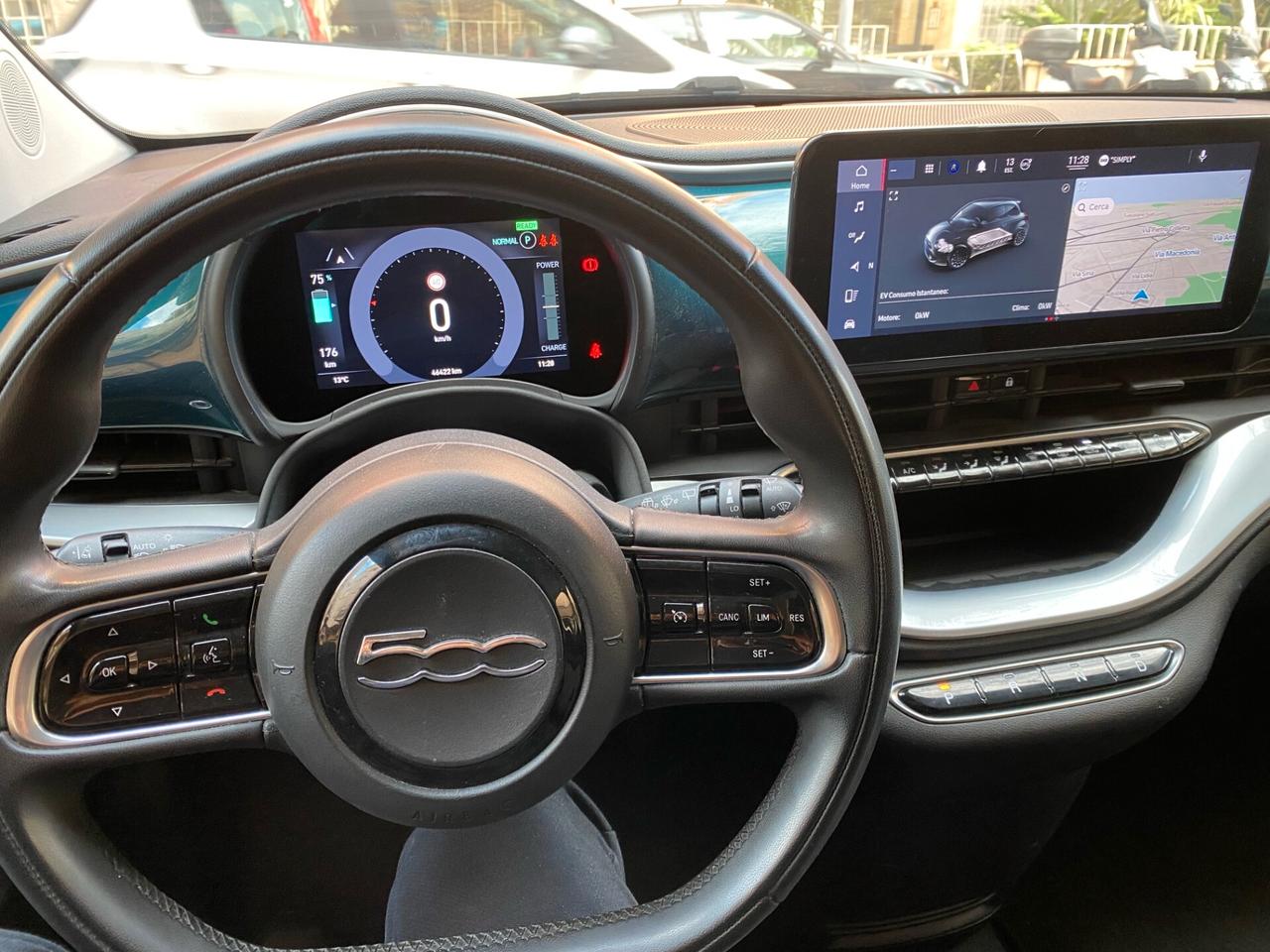 Fiat 500 500e La Prima Berlina 42 kWh