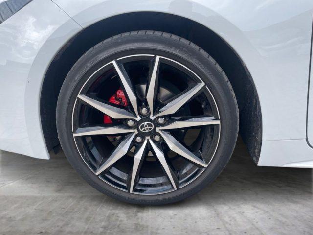 TOYOTA Corolla 1.8 Hybrid GR SPORT