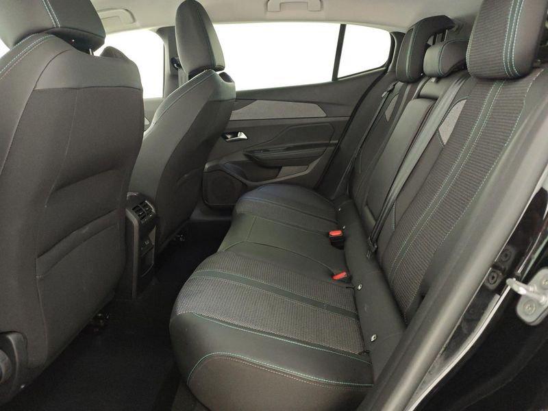 Peugeot 408 Hybrid 145 e-DCS6 Allure