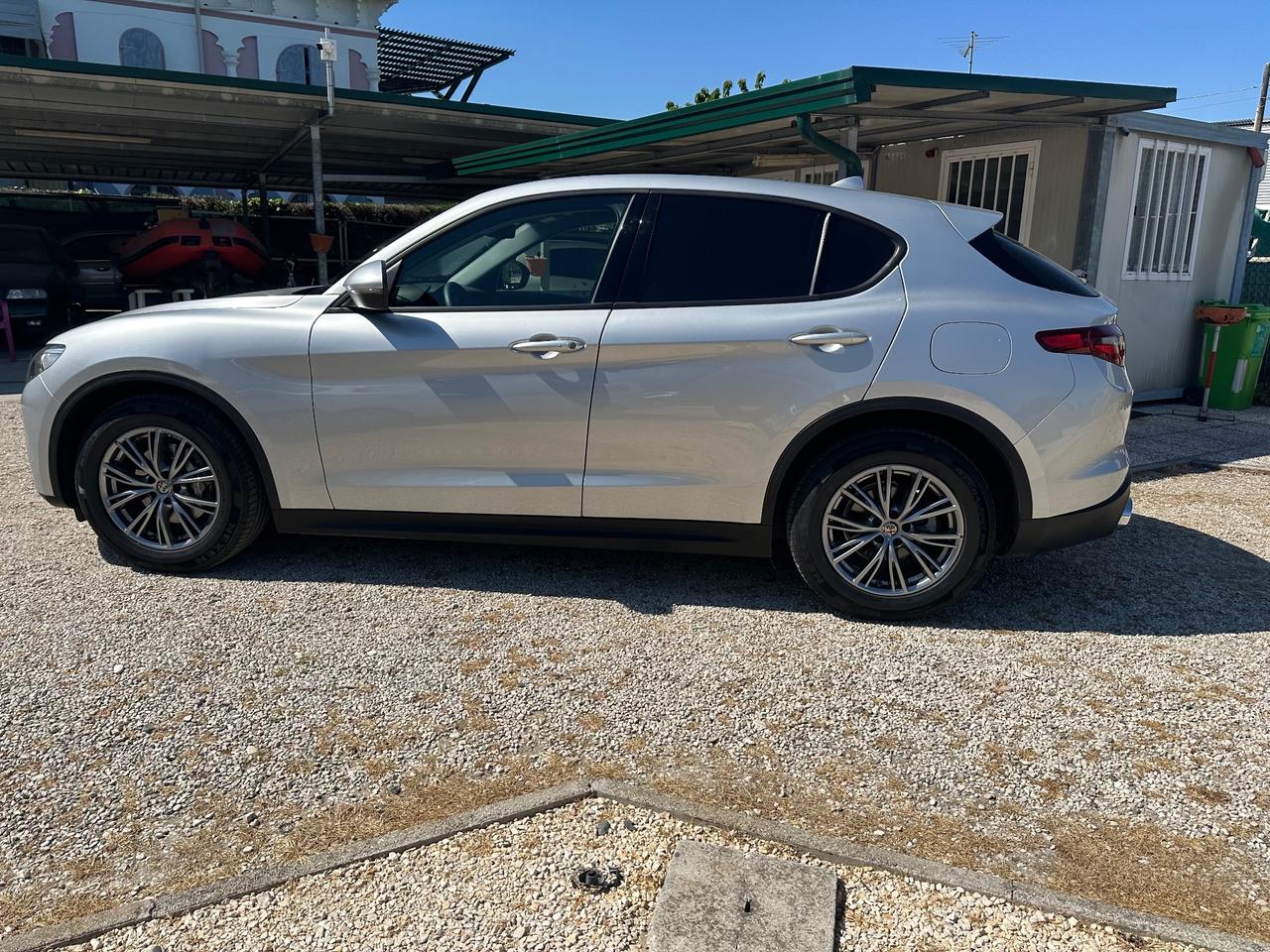 ALFA ROMEO STELVIO 2.2 DIESEL BUSINESS