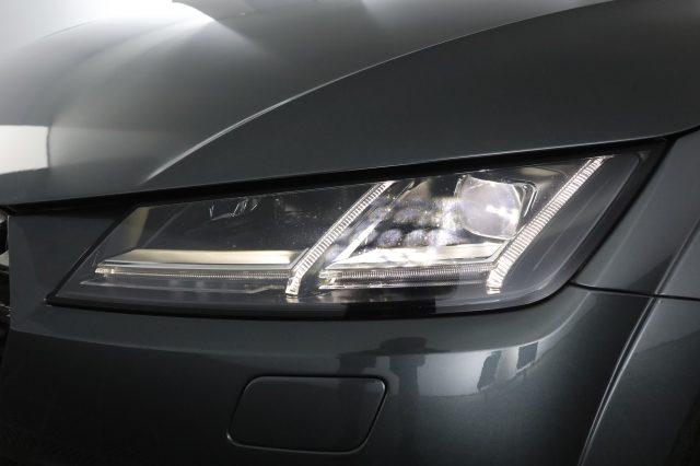 AUDI TT TT Coupé 40 TFSI S tronic
