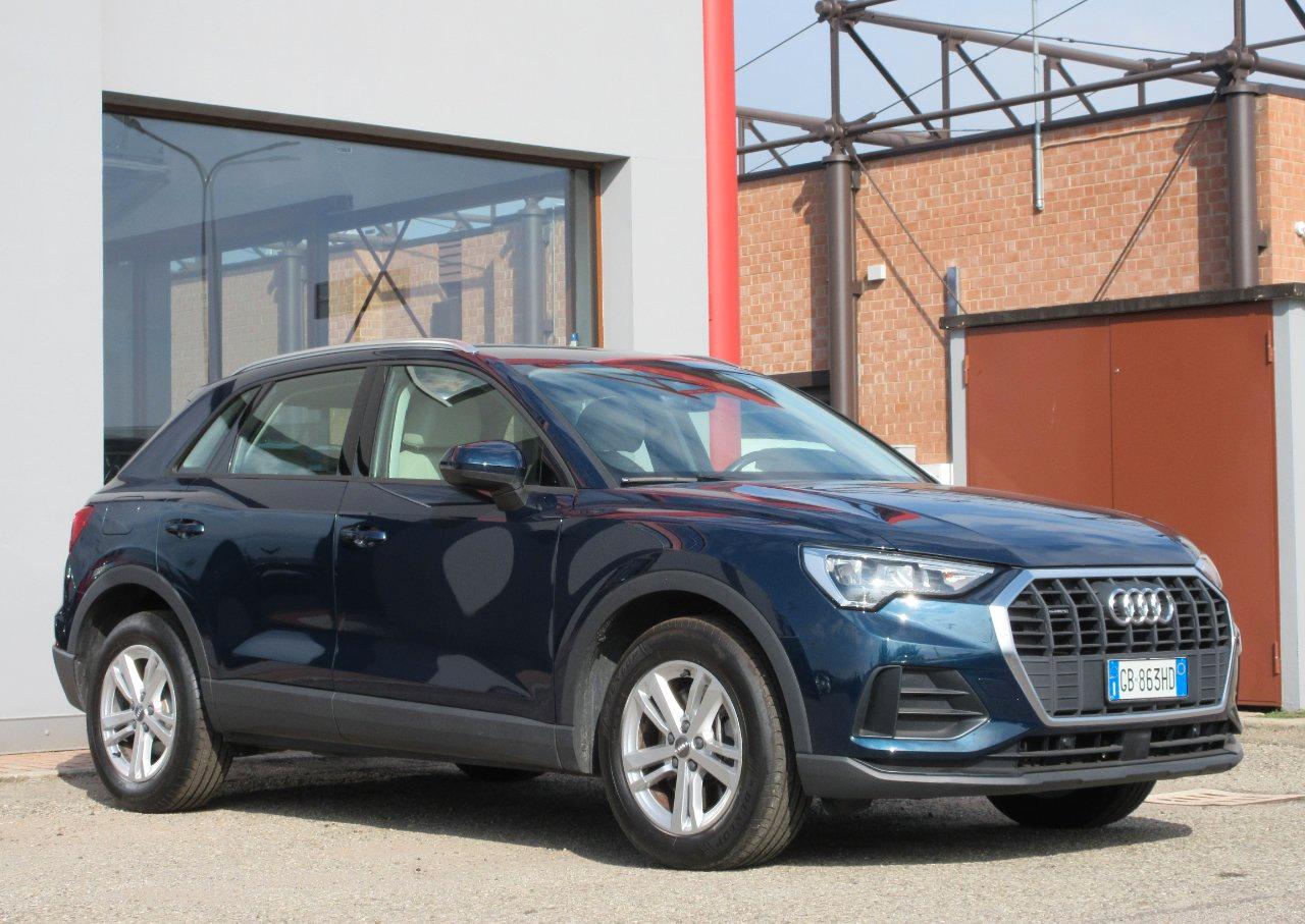 Audi Q3 40 2.0 tdi Business quattro 190cv s-tronic