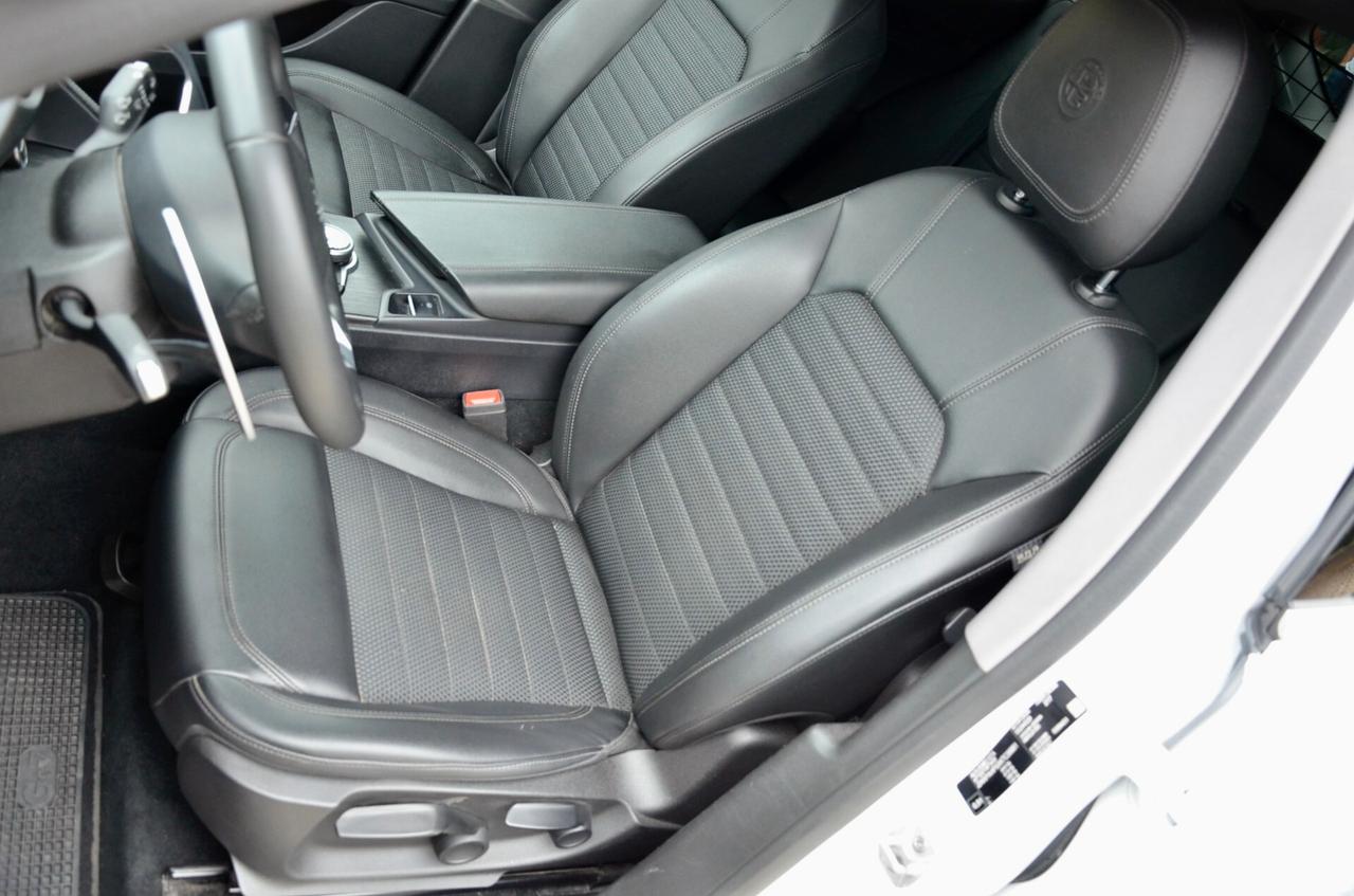 ALFA ROMEO STELVIO 2.2 TD EXECUTIVE Q4 210cv AUTO, EURO 6D, FARI LED, NAVI, RETROCAMERA, PERMUTE
