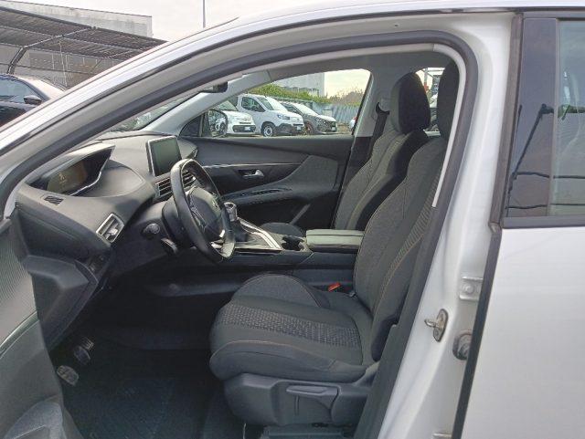 PEUGEOT 5008 Autocarro N1 5 Posti BlueHDi 130 S&S Active