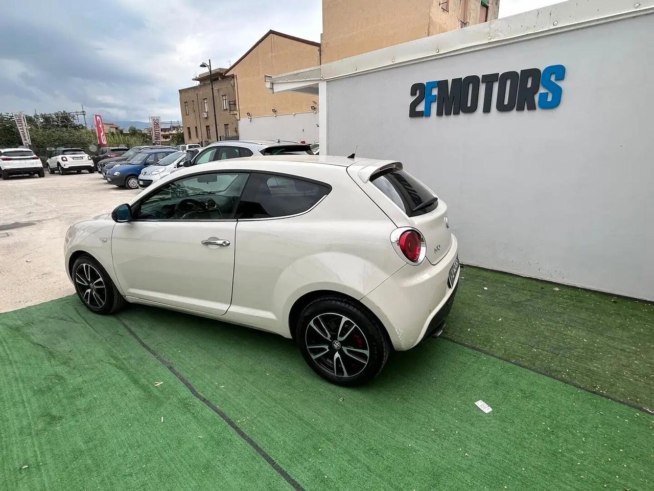 Alfa Romeo MiTo 1.3 JTDm-2 Distinctive
