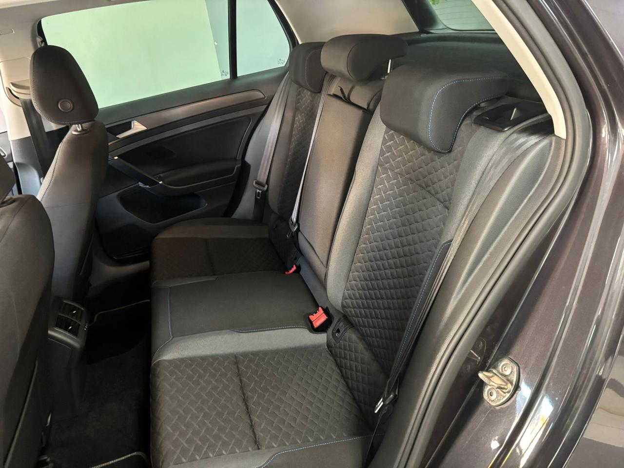 Volkswagen Golf 1.6 TDI 110cv Lounge 5p