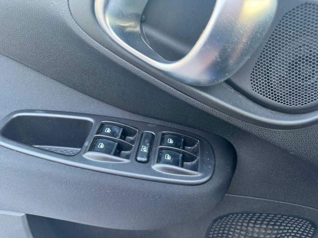 FIAT 500L 1.3 MJT 2018 BICOLOR