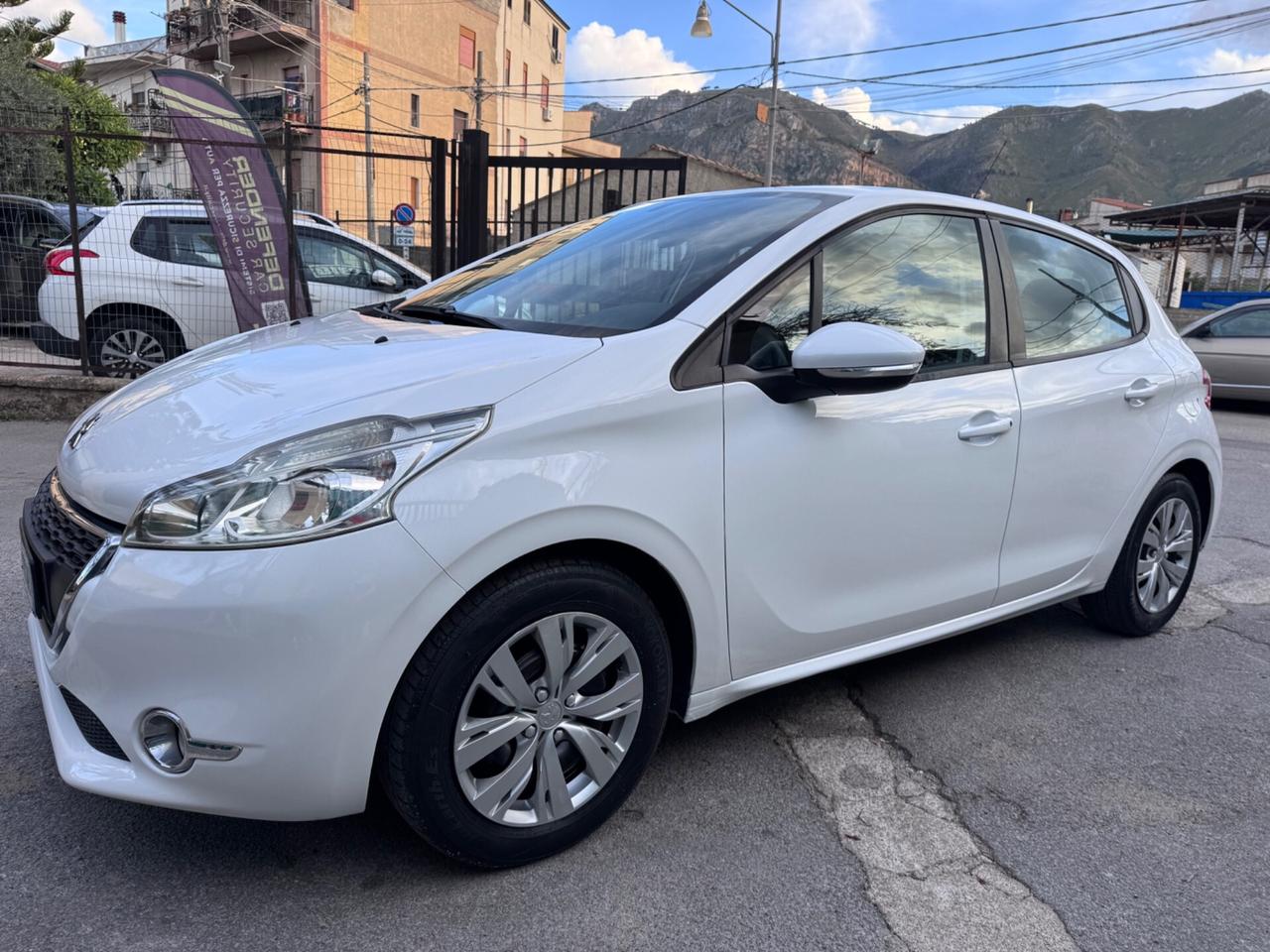 Peugeot 208 PureTech 82 5 porte Access