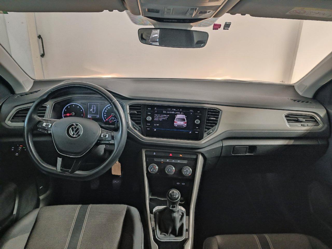 Volkswagen T-Roc 1.0 tsi 110cv