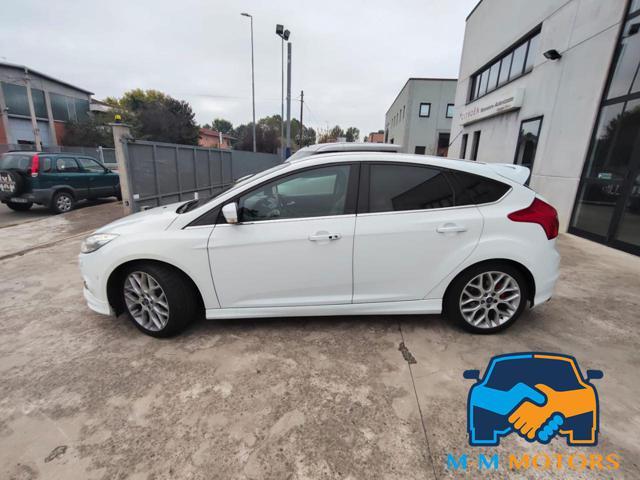 FORD Focus 2.0 TDCi 163CV 5p. Individual Bs.