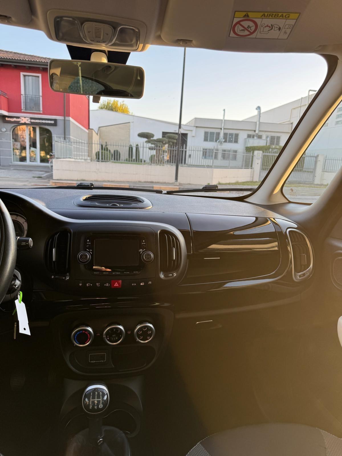 Fiat 500L 1.3 Multijet 95 CV Mirror City Cross