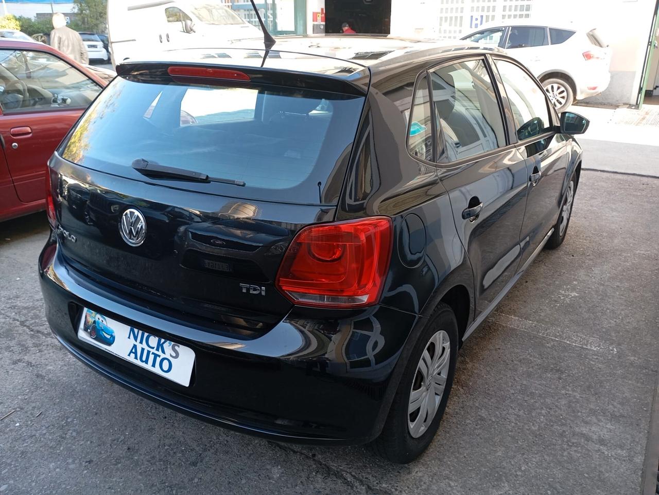 Volkswagen Polo 1.6 Comfortline-2010