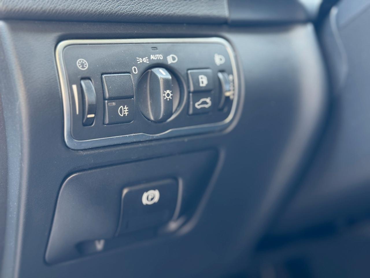 Volvo V60 D2 Geartronic Summum