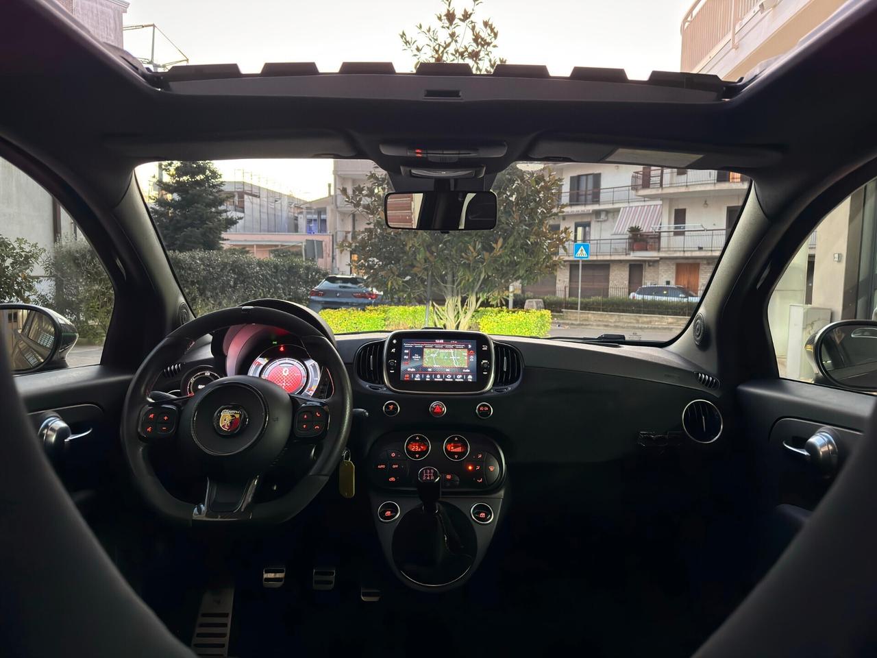 Abarth 595 1.4 Turbo T-Jet 165 cv