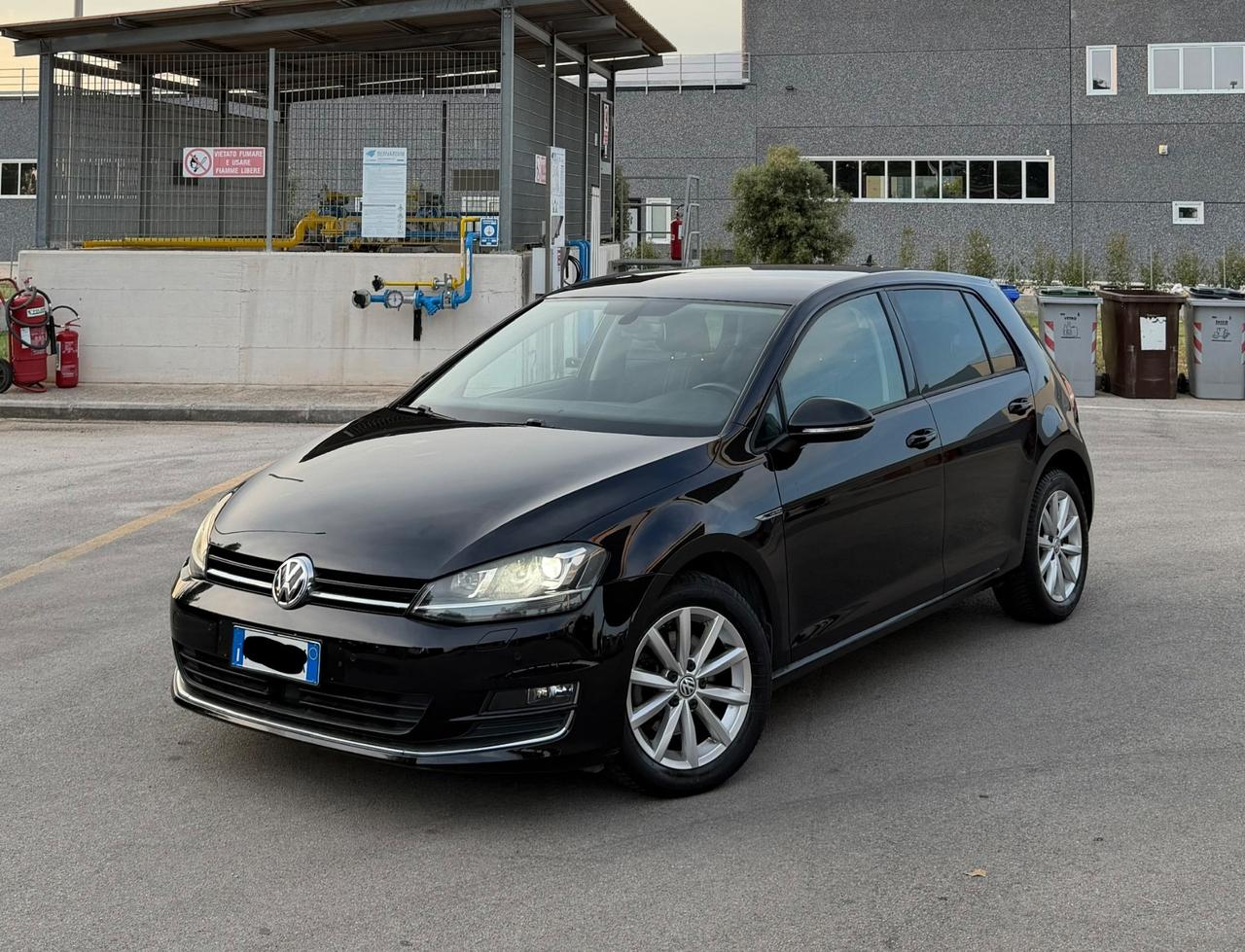 Volkswagen Golf 1.6 TDI 110 CV DSG 5p. Business BlueMotion Technology