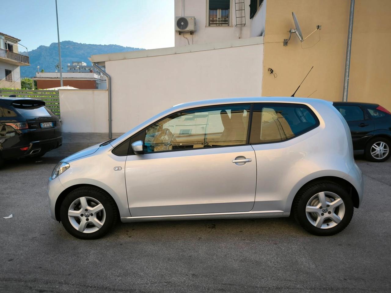 Volkswagen up! 1.0 UNICO PROPRIETARIO