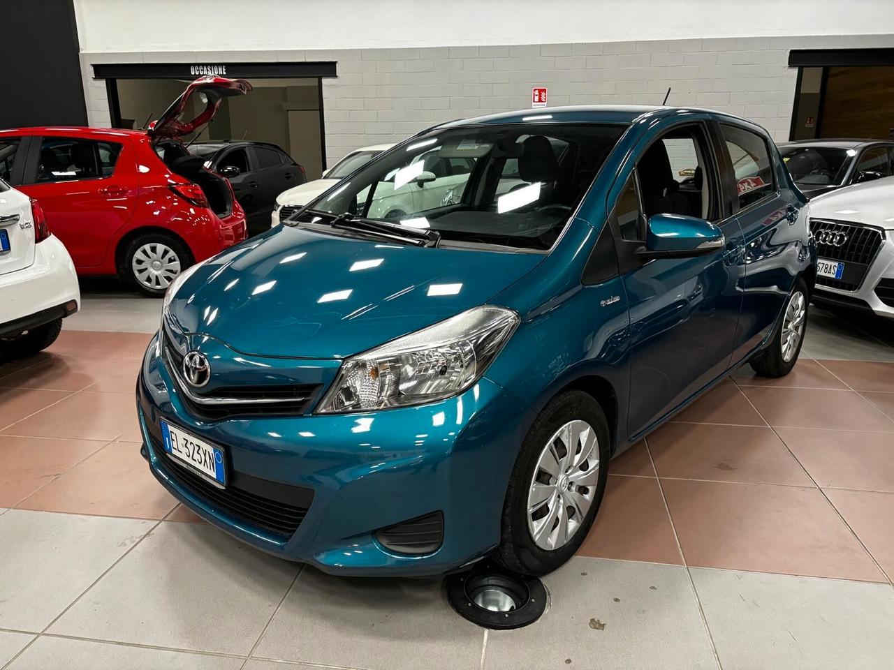 Toyota Yaris 1.0 5 porte Lounge