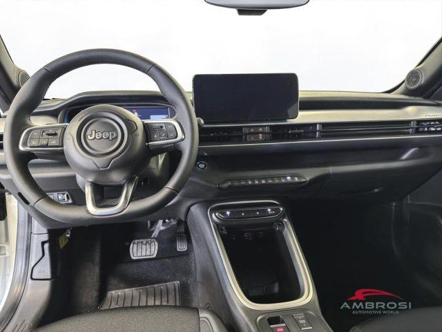 JEEP Avenger E-Hybrid Summit