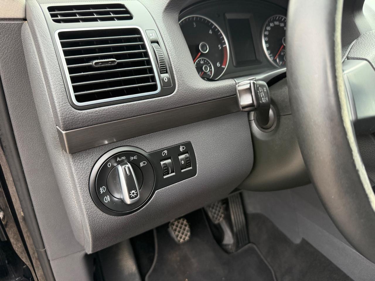 Volkswagen Touran 1.6 TDI Comfortline #7POSTI